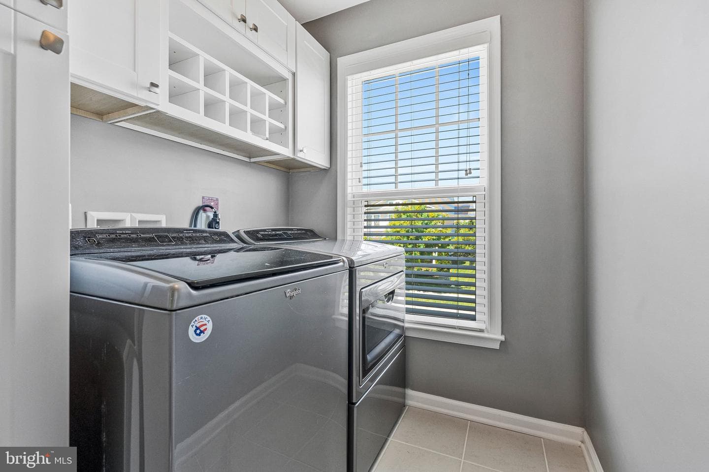 1007 Themis Street SE photo 15