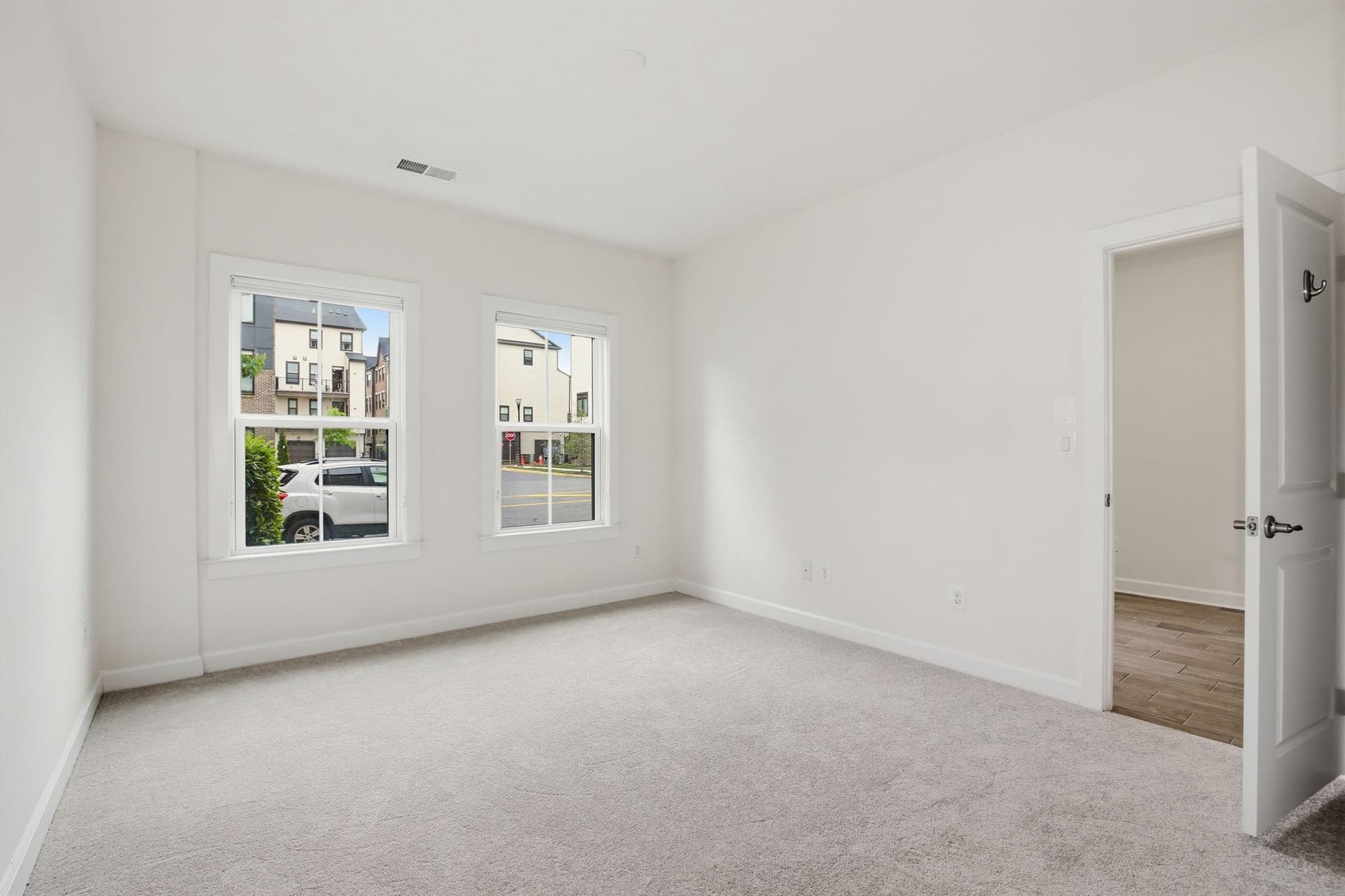 22527 Foundation Drive photo 11