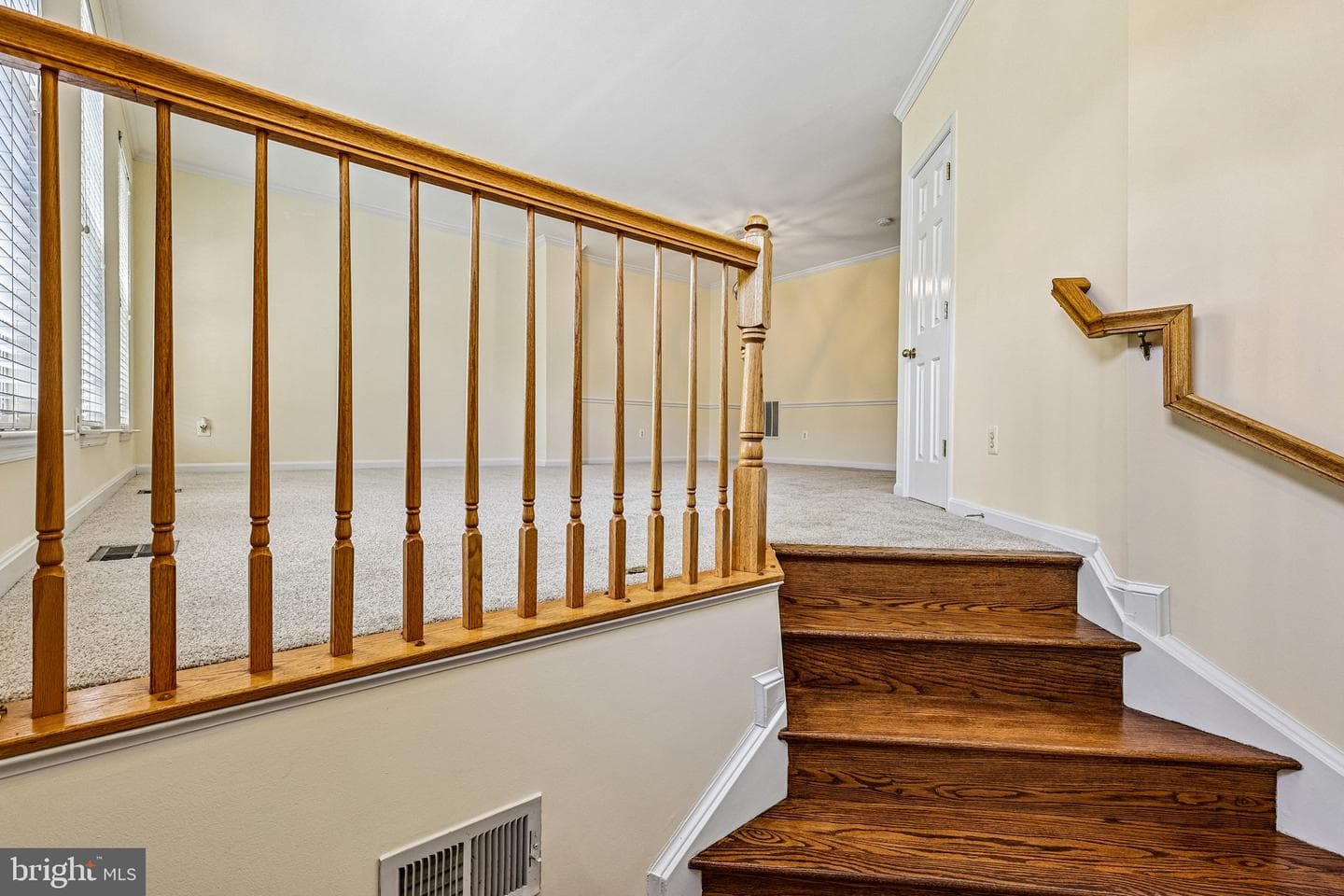 26071 Nimbleton Square photo 4