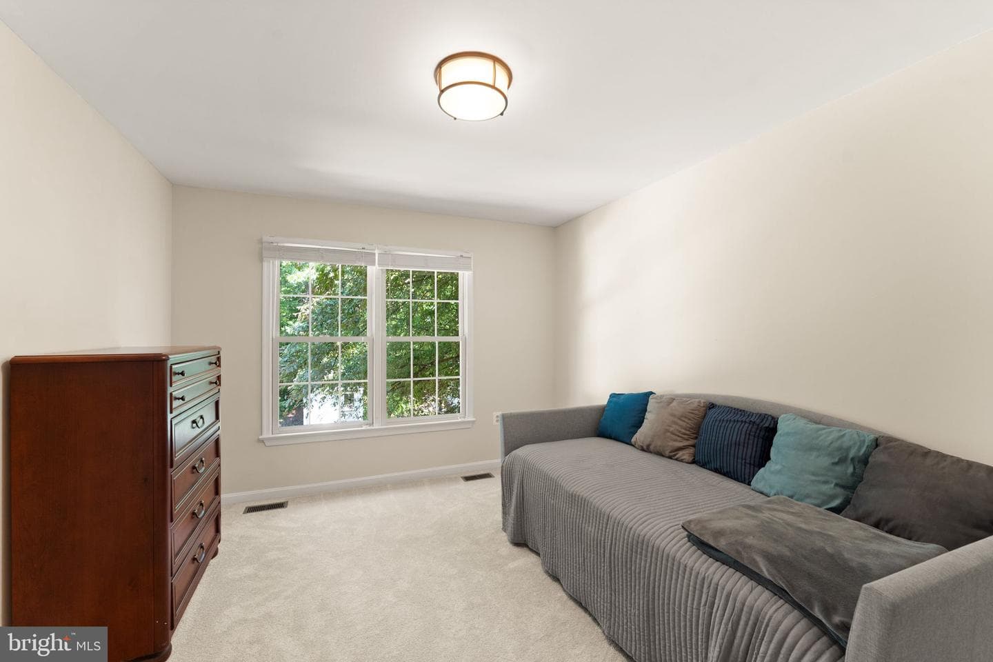 389 Clagett Street SW photo 30