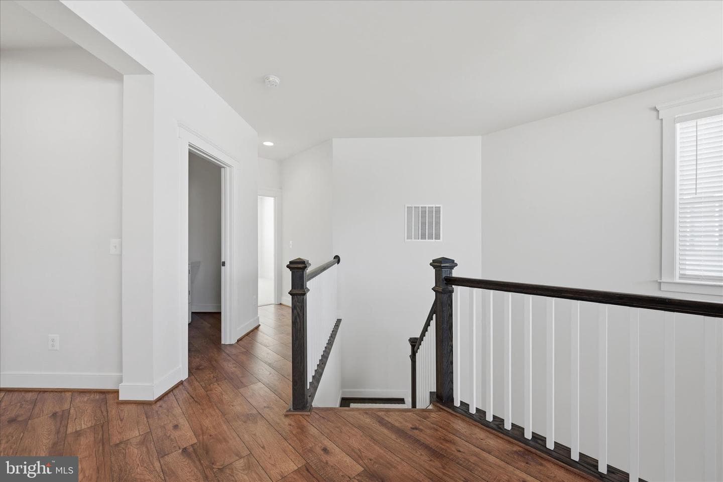 18003 Lake Front Circle photo 29