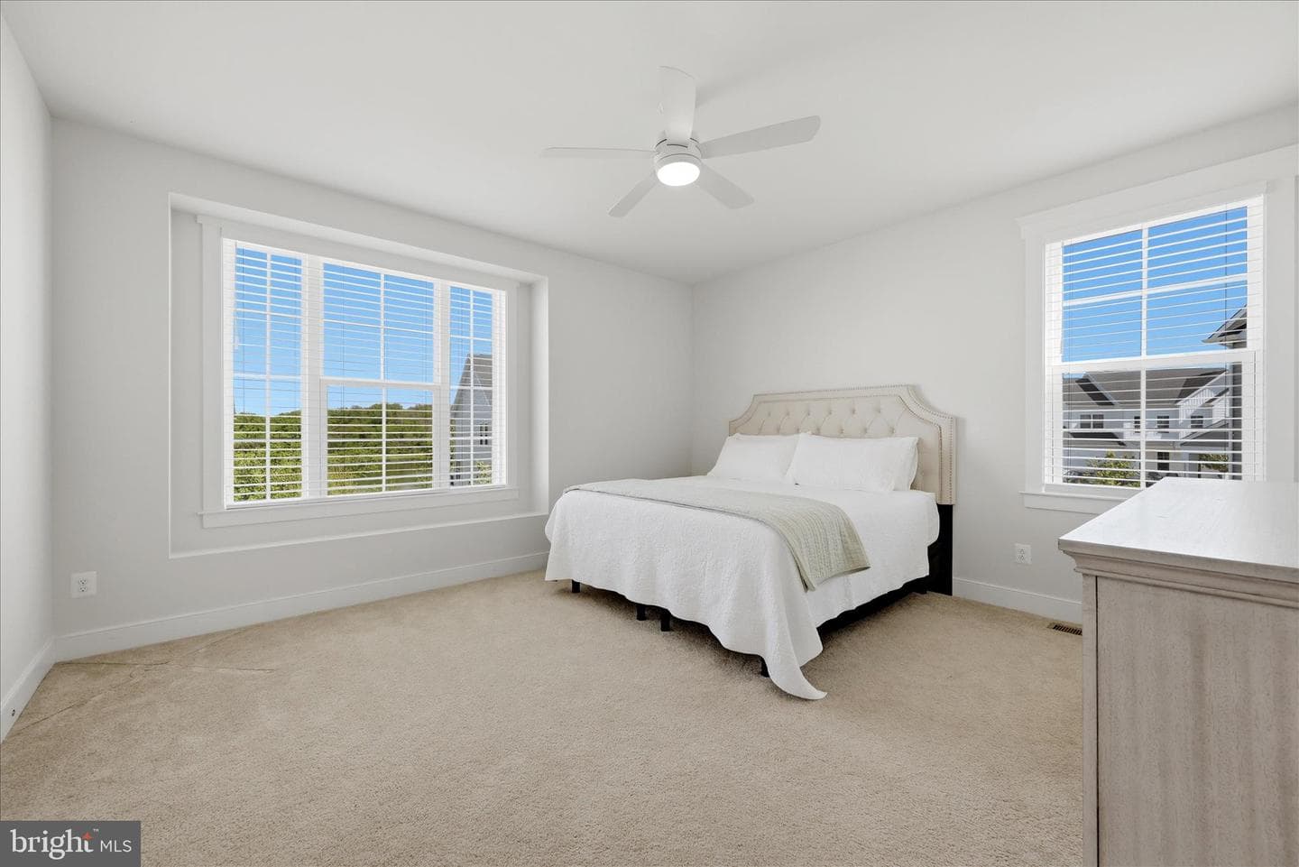 18003 Lake Front Circle photo 38