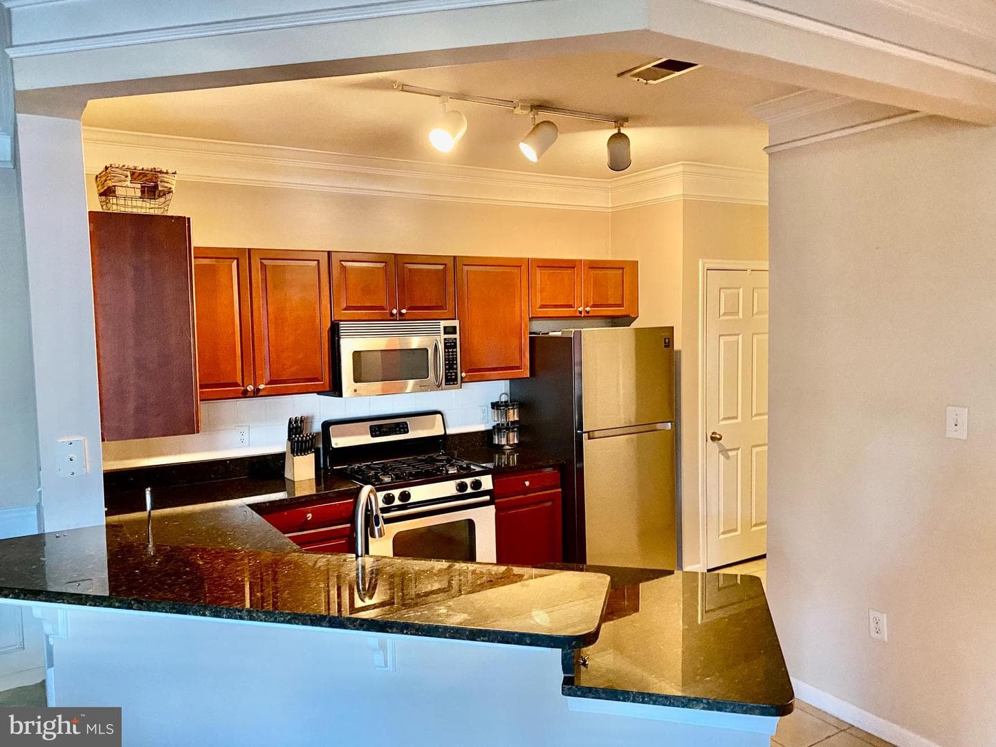 512 Sunset View Terrace SE #208 photo 4