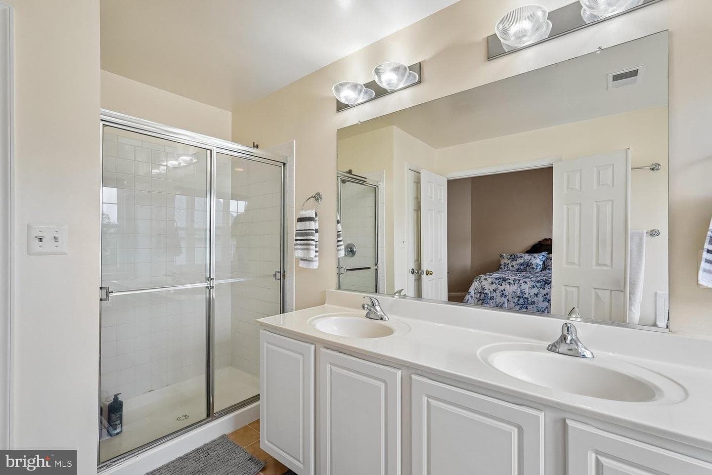 35551 Sarasota Street photo 27