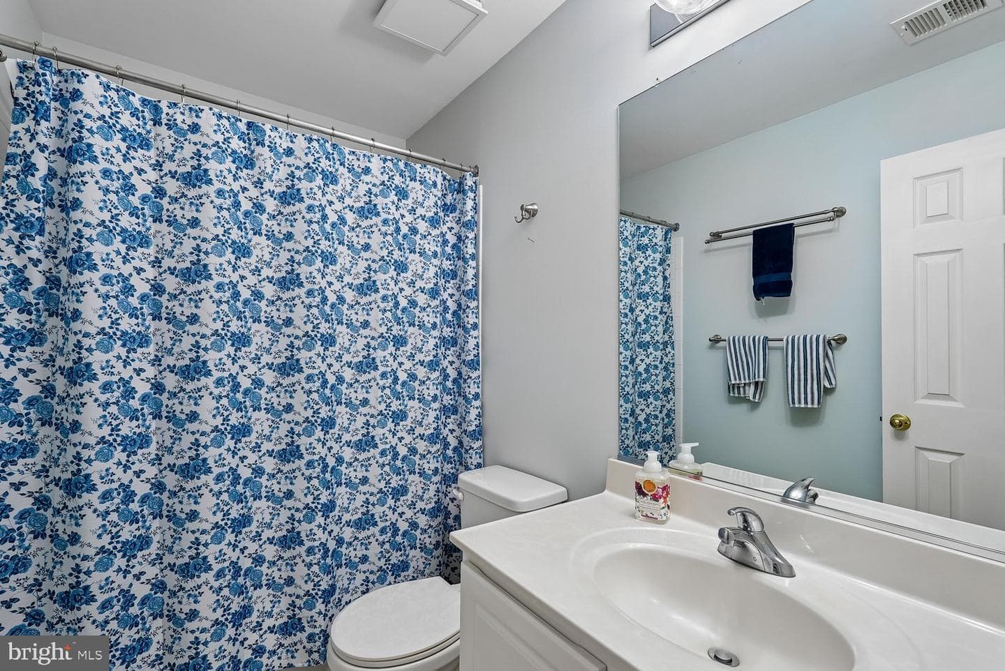35551 Sarasota Street photo 36