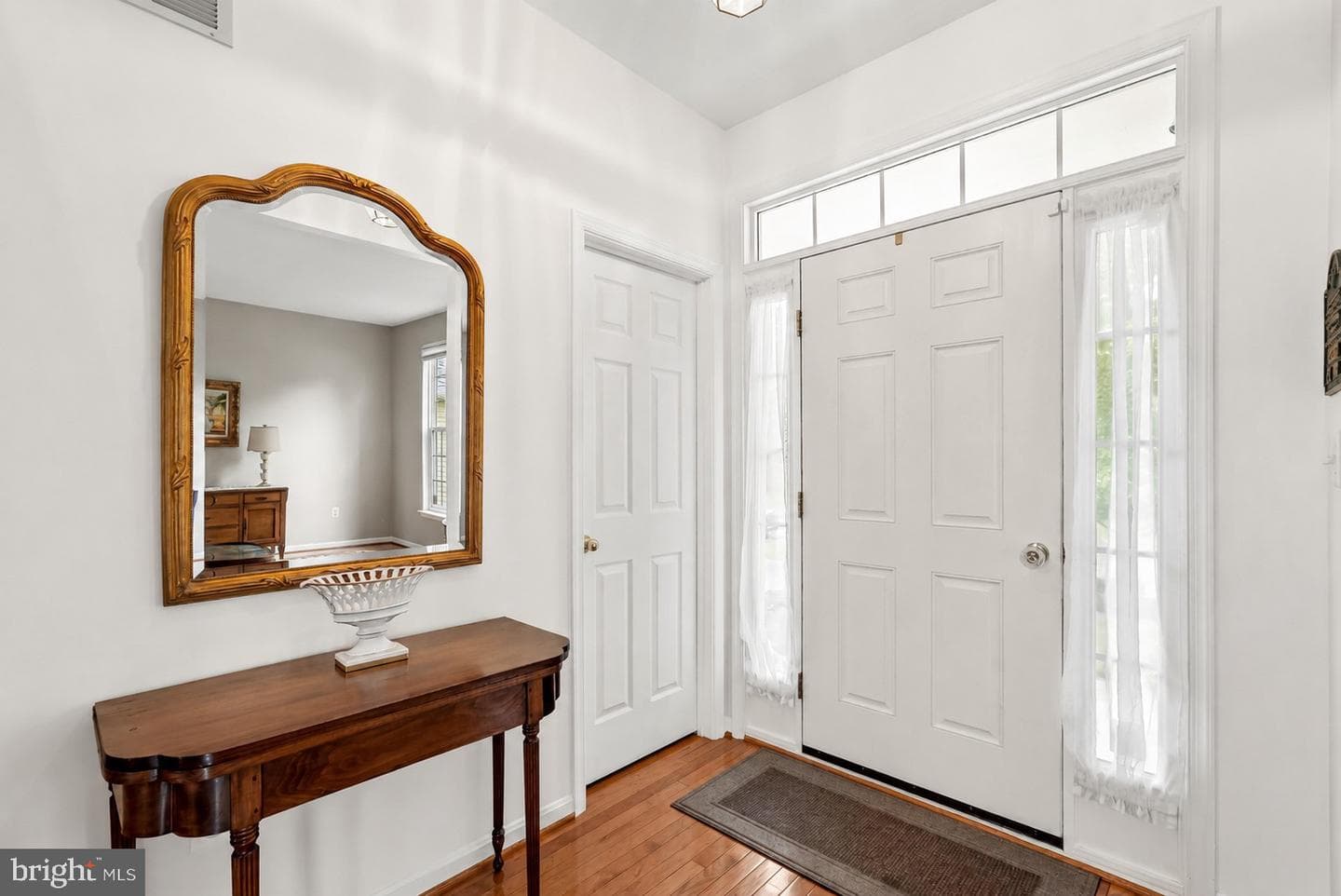 35551 Sarasota Street photo 4
