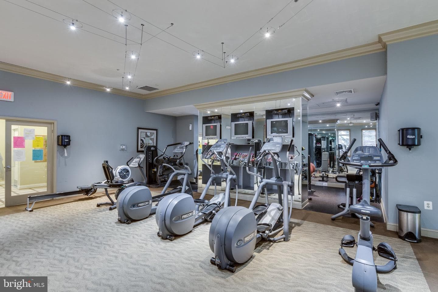 42421 Rockrose Square #101 photo 24