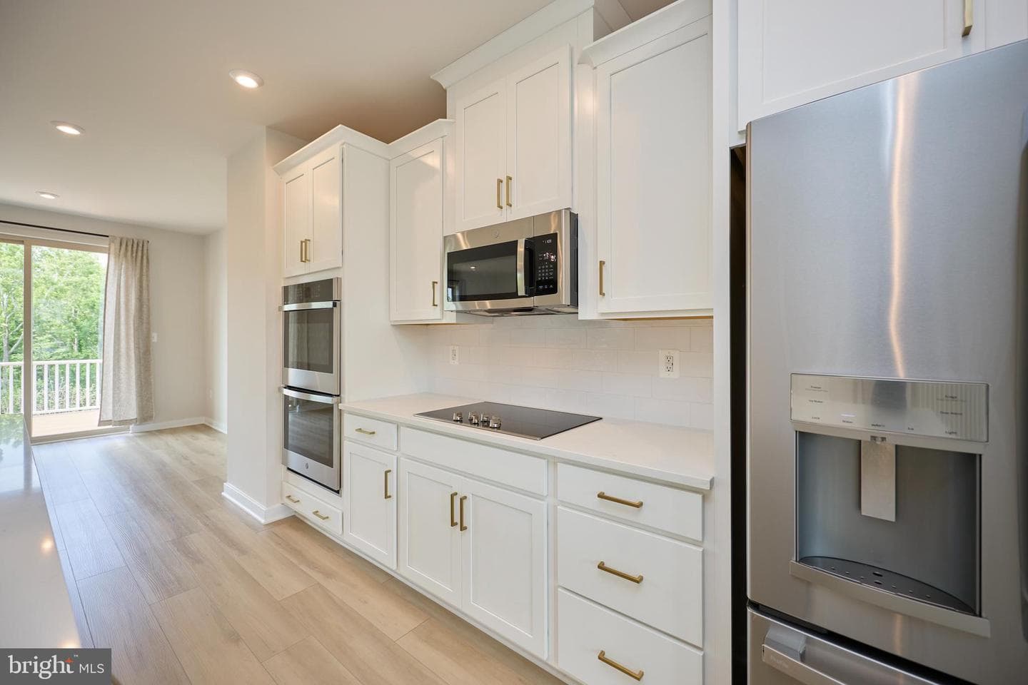 1035 Venifena Terrace SE photo 13