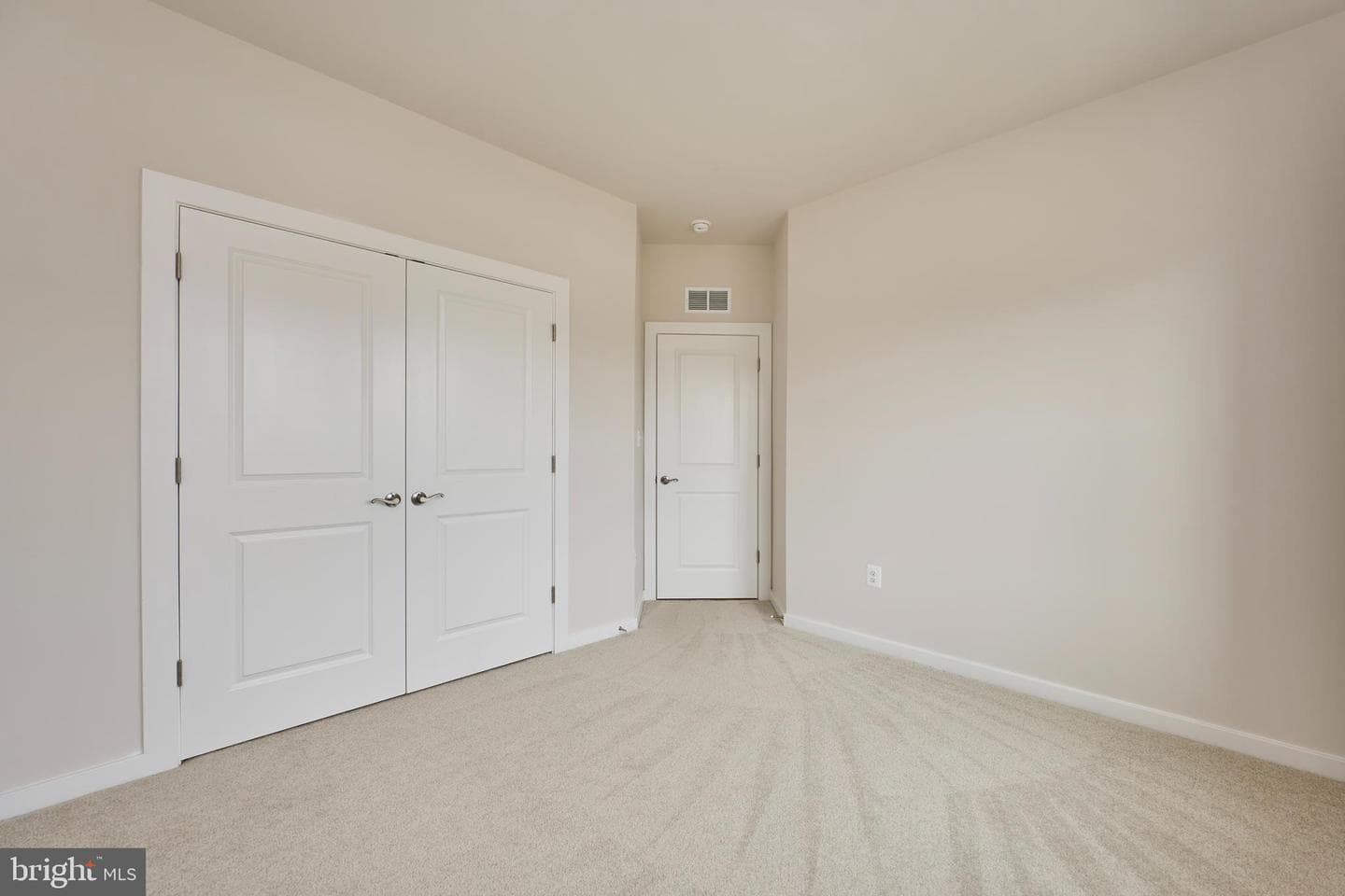 1035 Venifena Terrace SE photo 25
