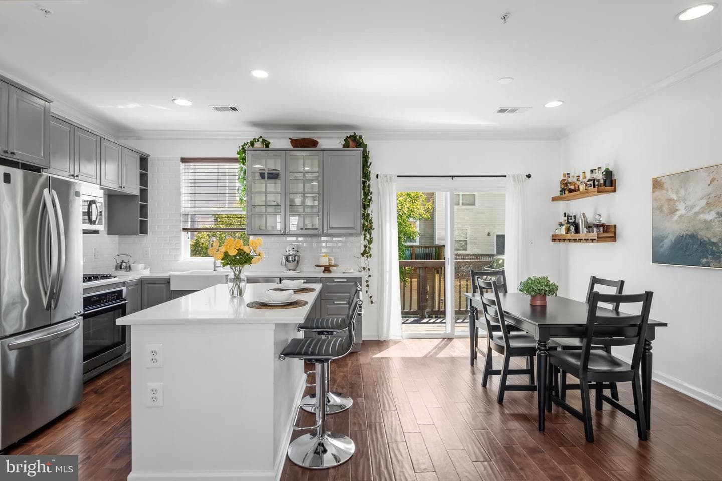 21843 Kelsey Square photo 10