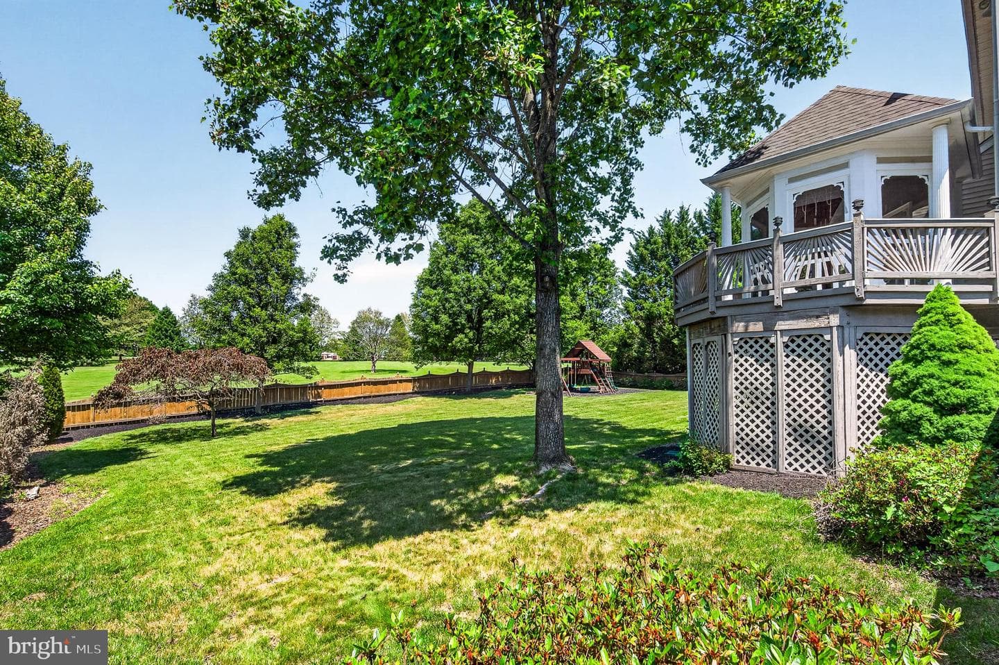 413 Crosman Court photo 37