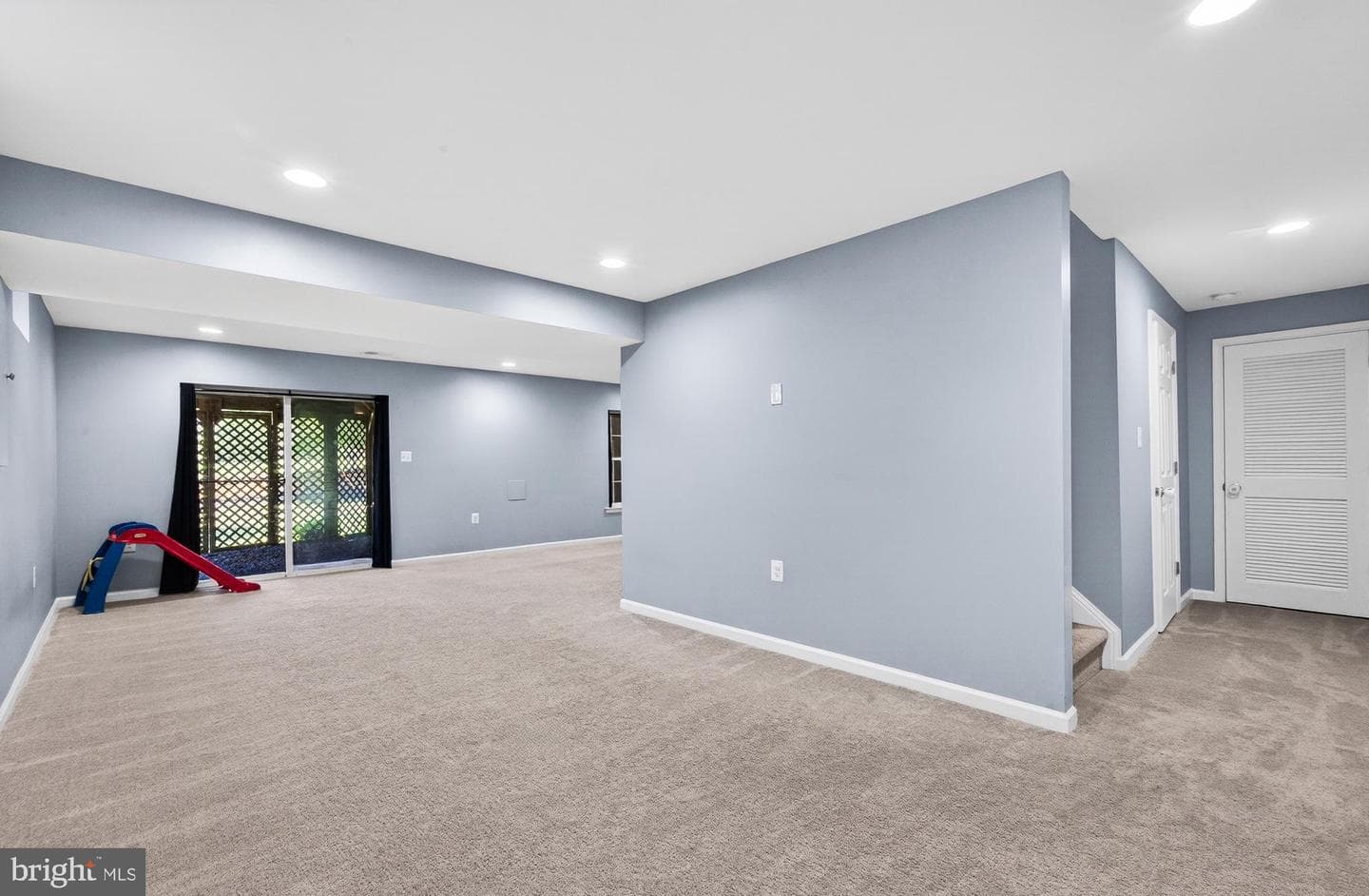 413 Crosman Court photo 43