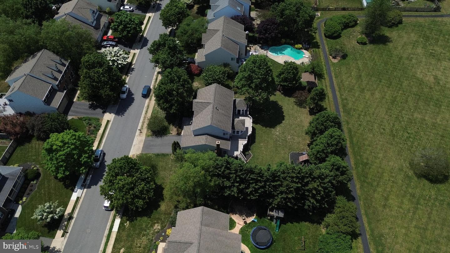 413 Crosman Court photo 71