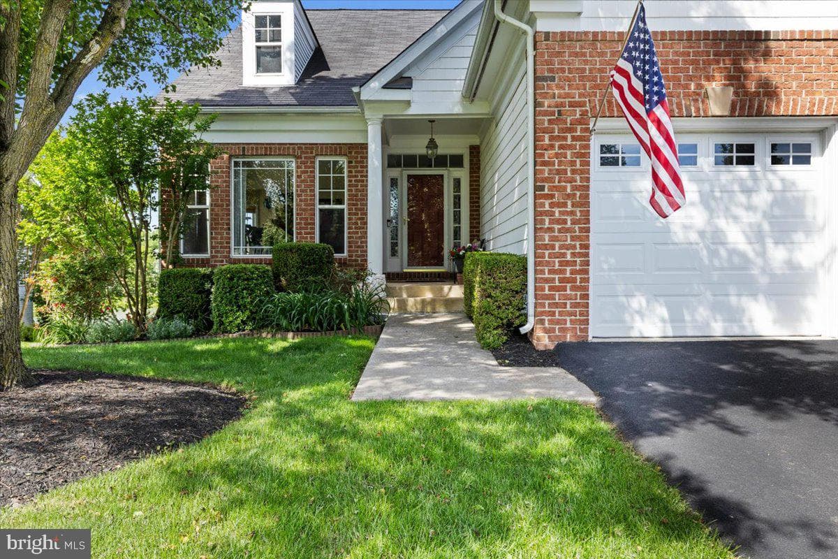 43605 Wembley Lane photo 3