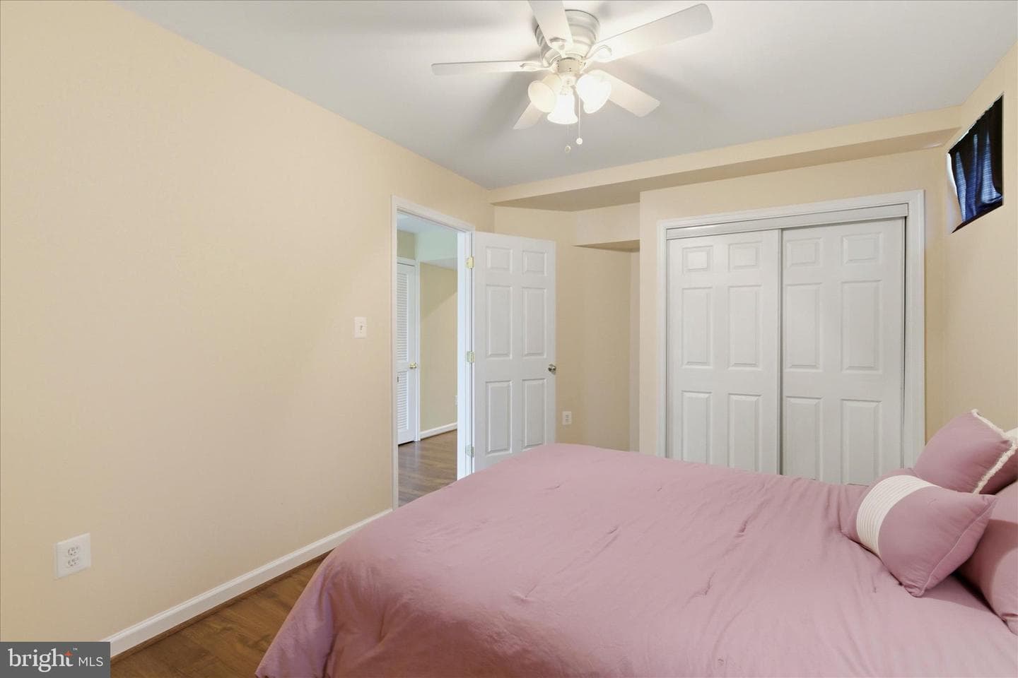 43605 Wembley Lane photo 35
