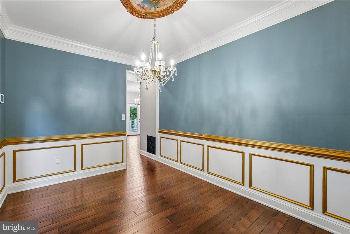 320 N Constitution Way photo 17