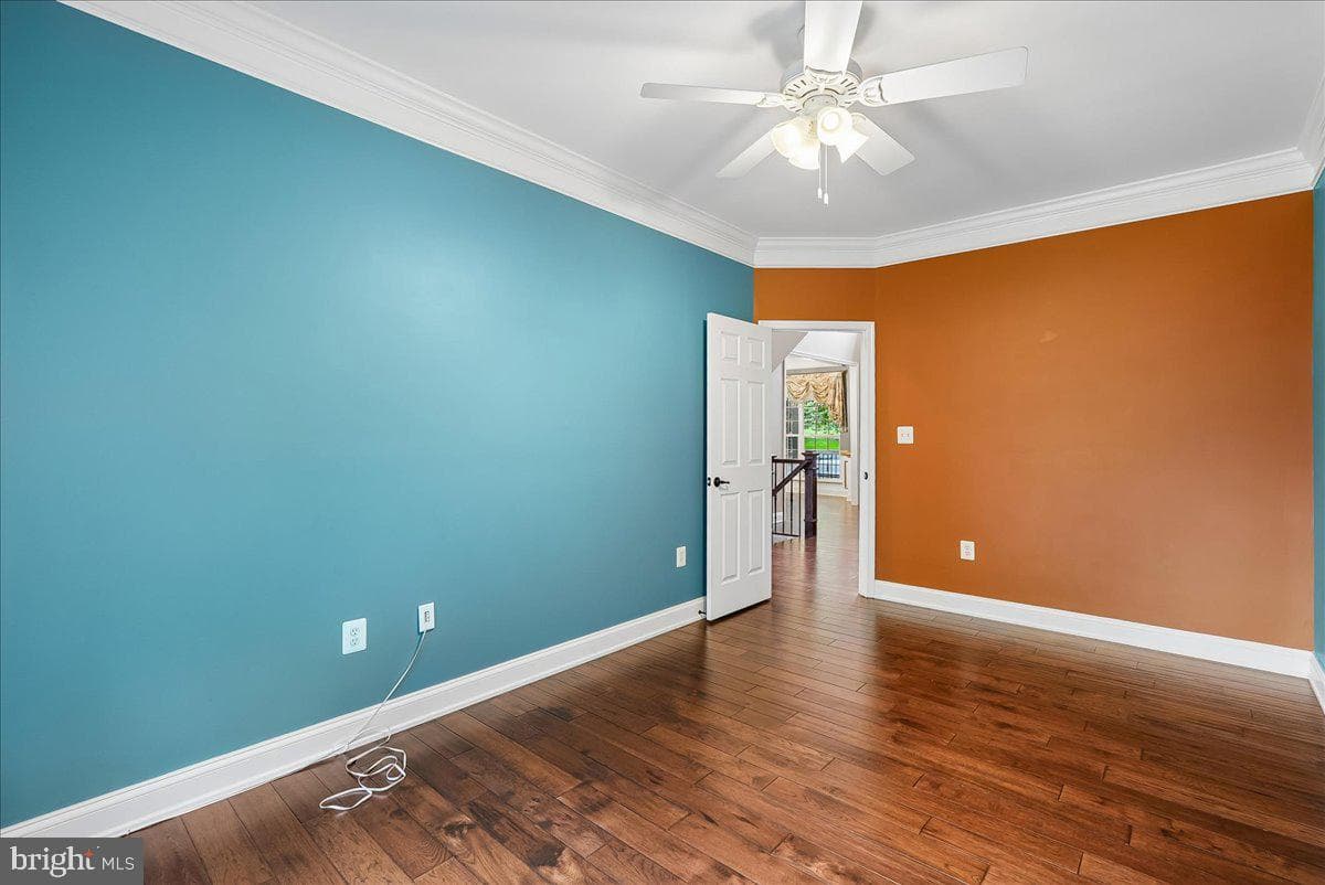 320 N Constitution Way photo 37