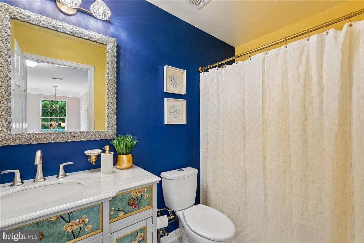 320 N Constitution Way photo 66