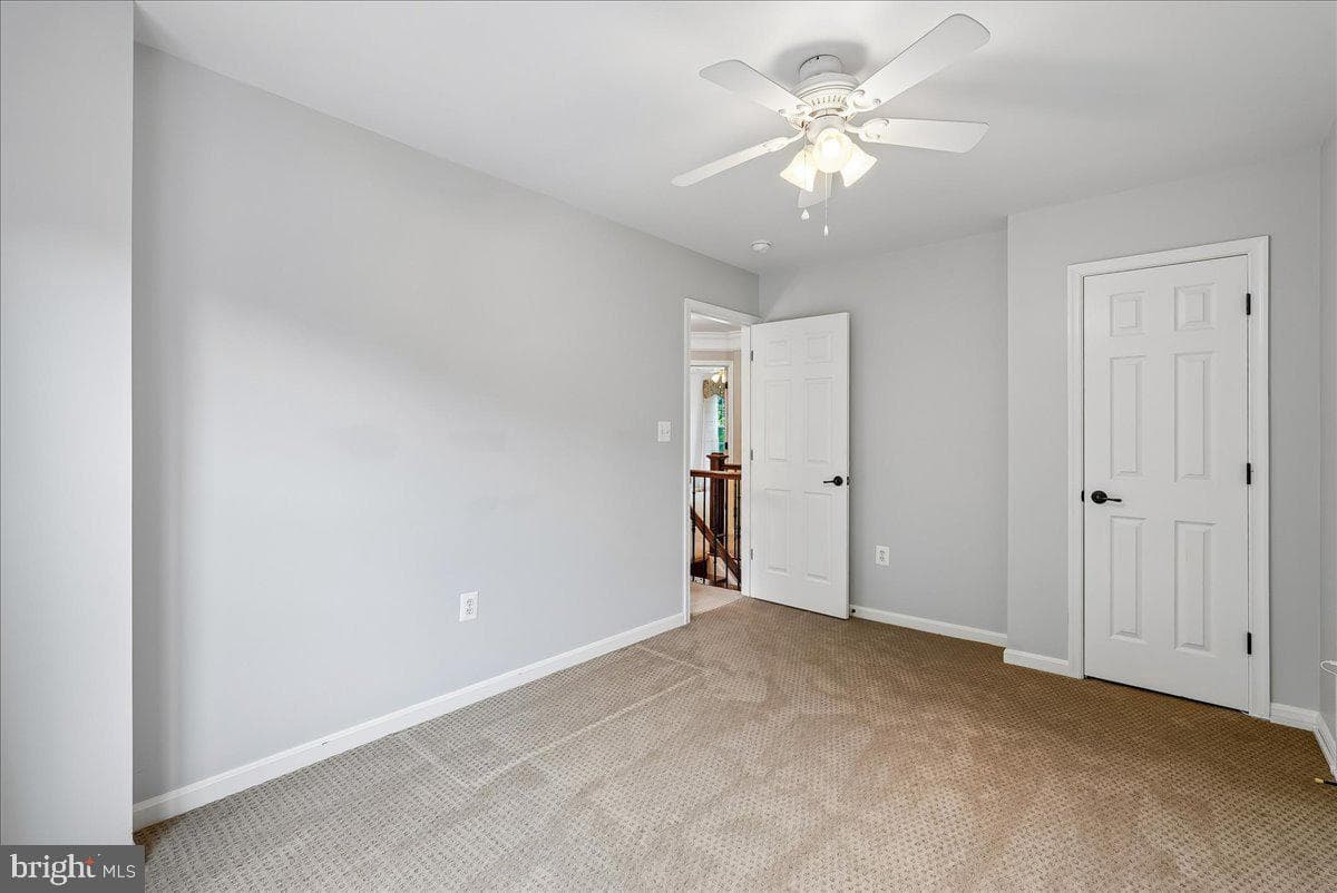 320 N Constitution Way photo 70