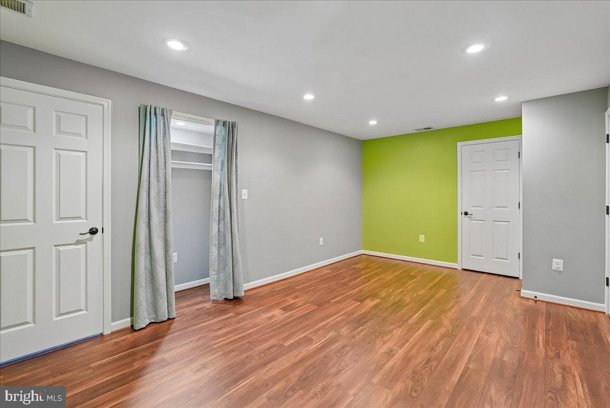 320 N Constitution Way photo 82