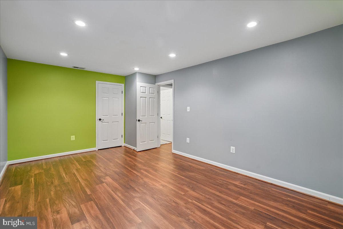 320 N Constitution Way photo 83