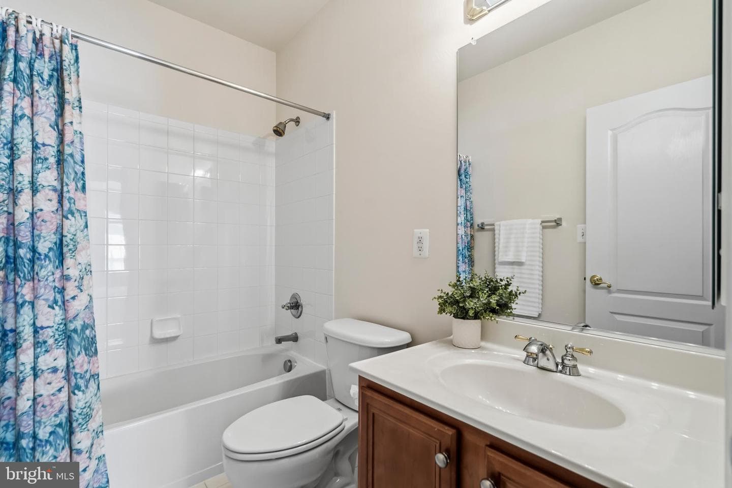 22122 Whisperhill Court photo 57