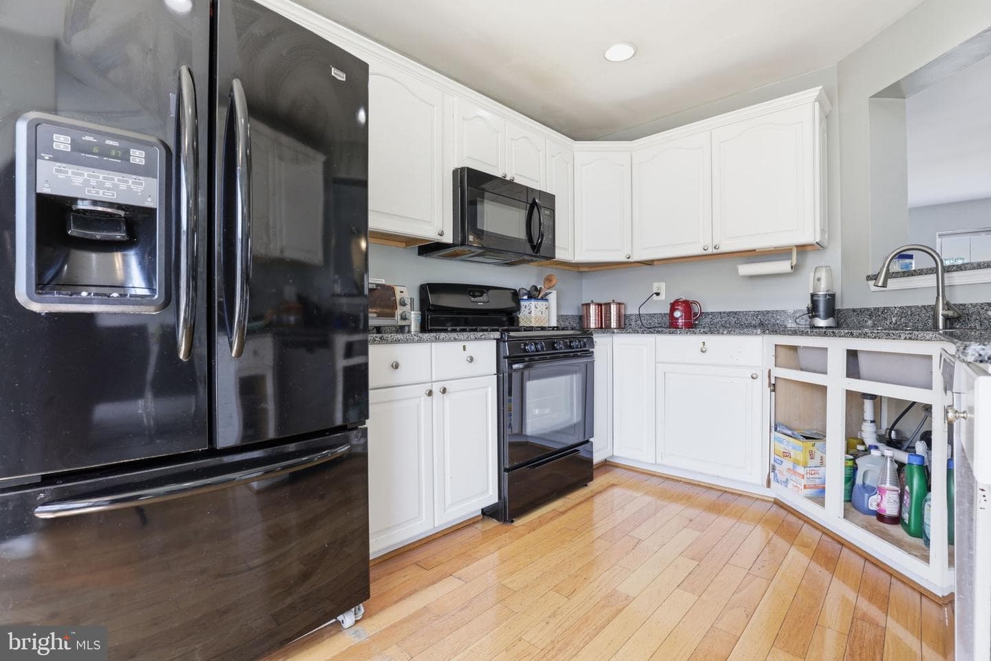 22981 Fleet Terrace photo 8