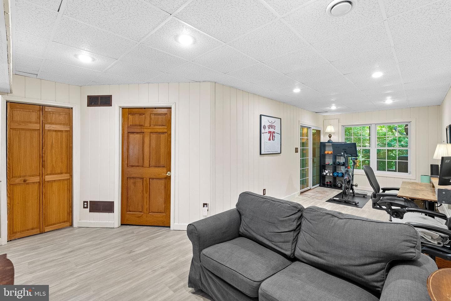 44168 Paget Terrace photo 34
