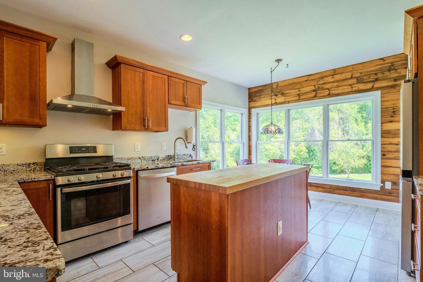 11404 Russell Road photo 10