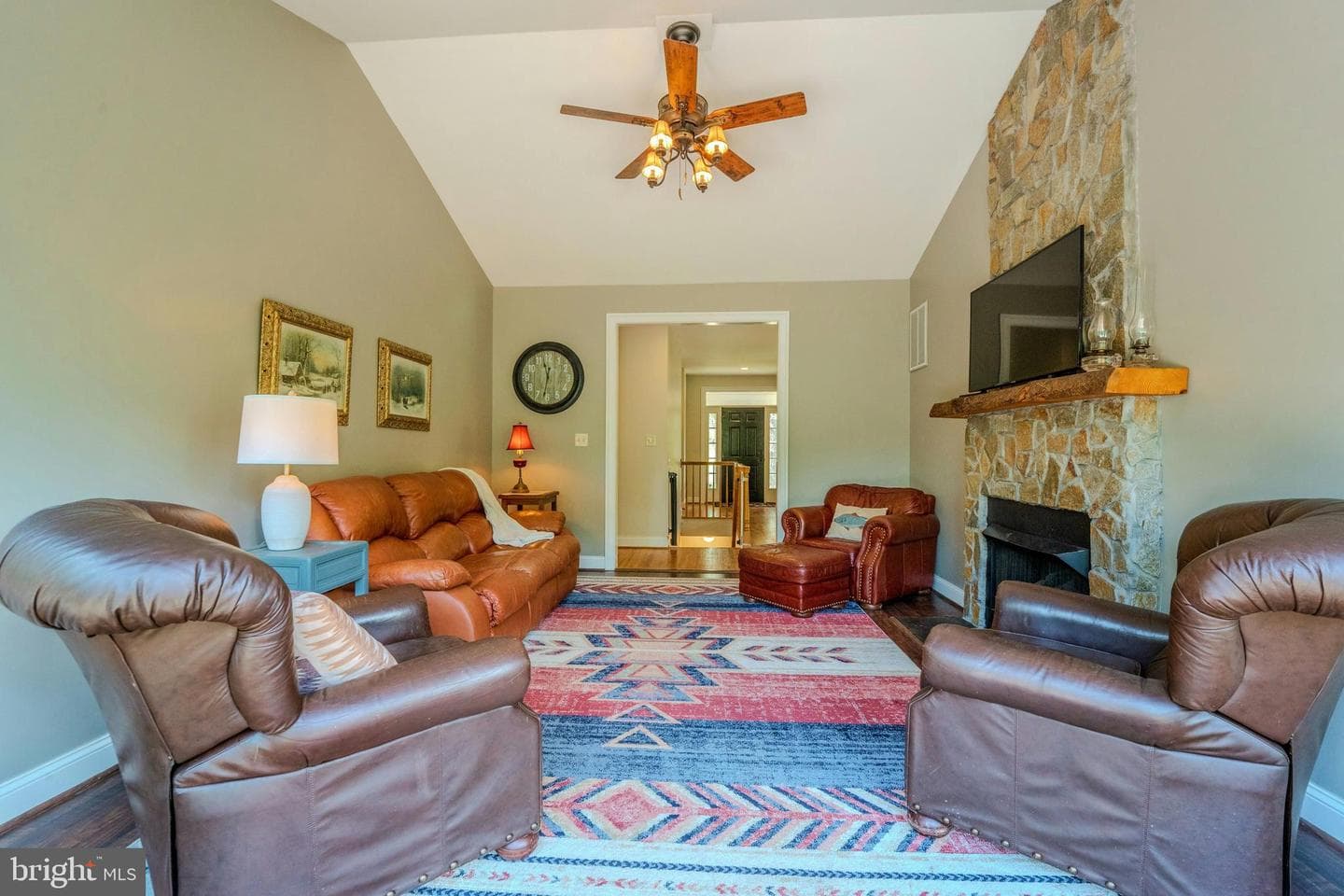 11404 Russell Road photo 18