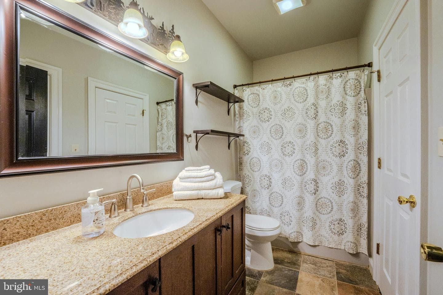 11404 Russell Road photo 27