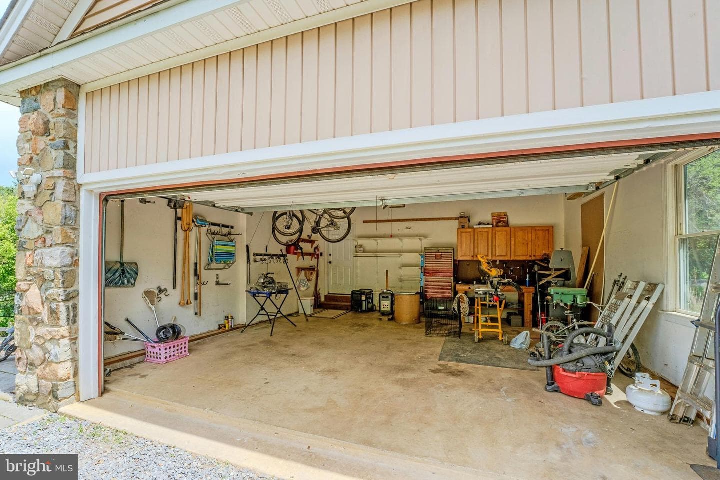 11404 Russell Road photo 33