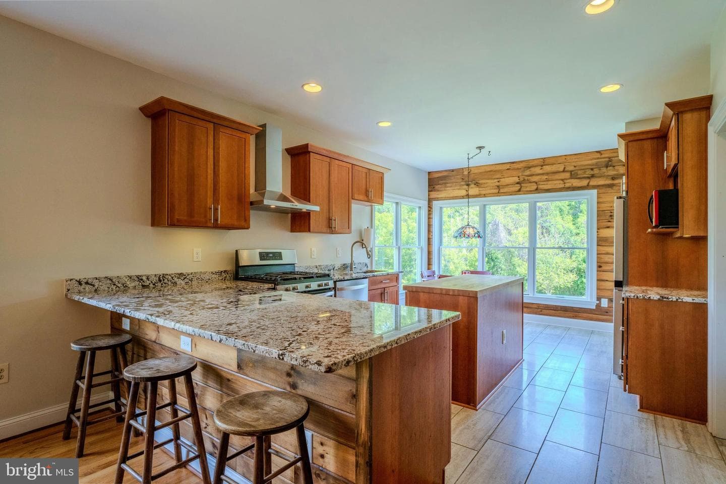 11404 Russell Road photo 8