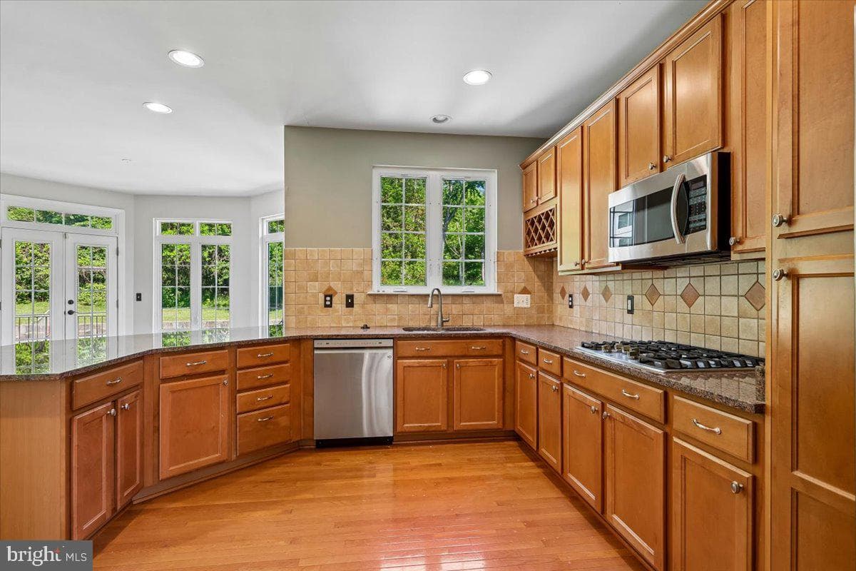 117 Rosebrook Court NW photo 12