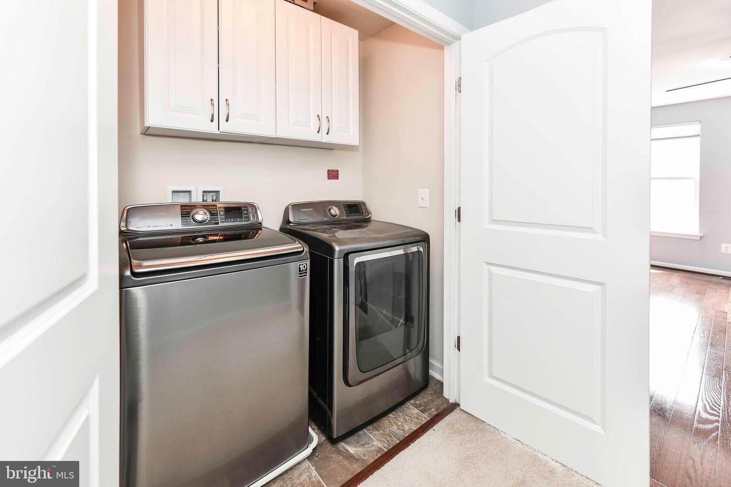 44025 Eastgate View Drive photo 24