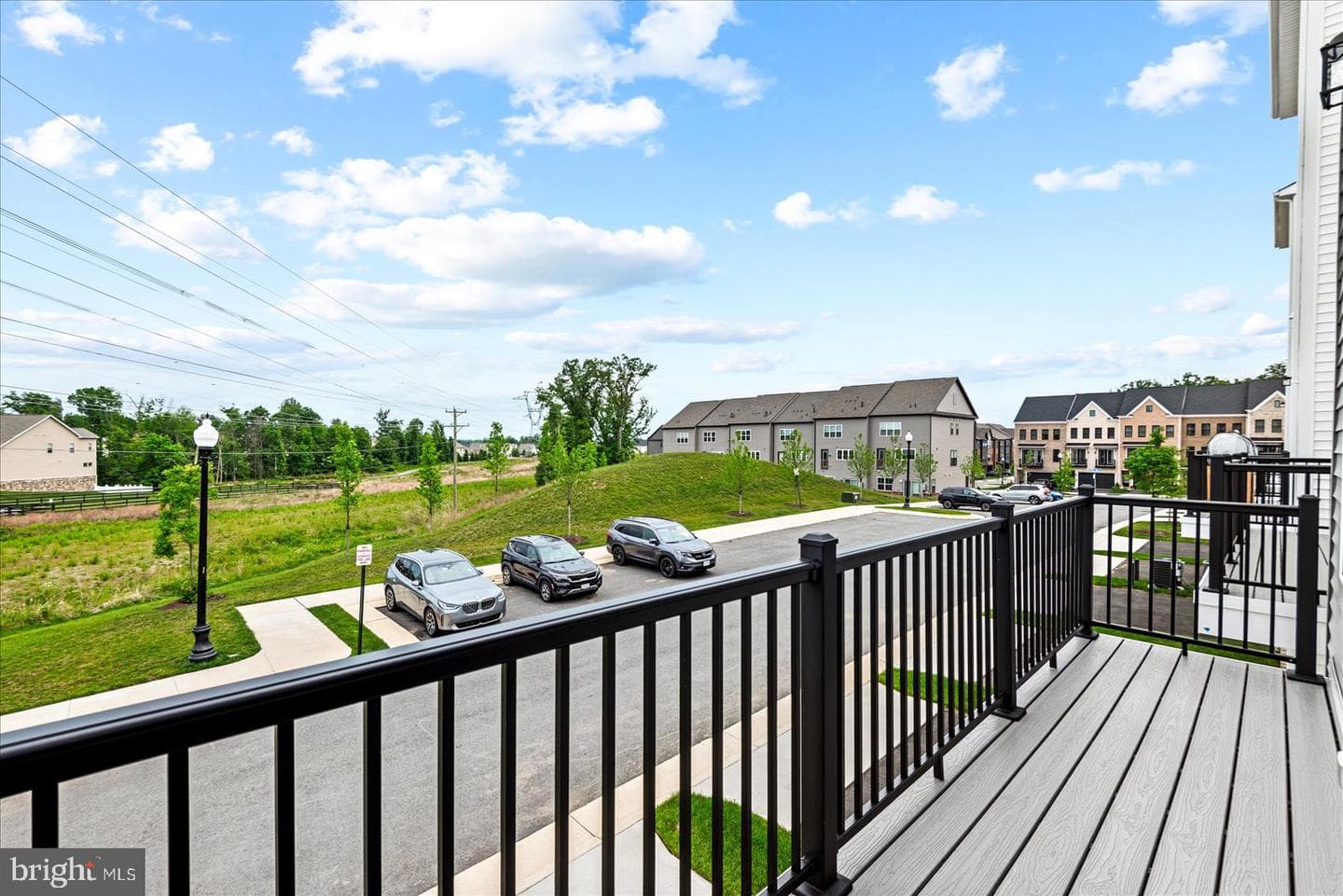 42086 Picasso Square photo 16