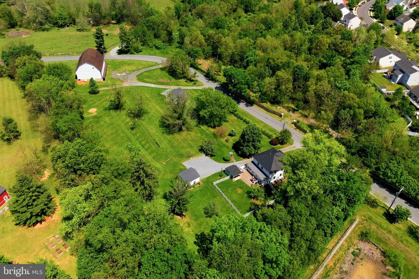 39423 Irish Corner Rd photo 4