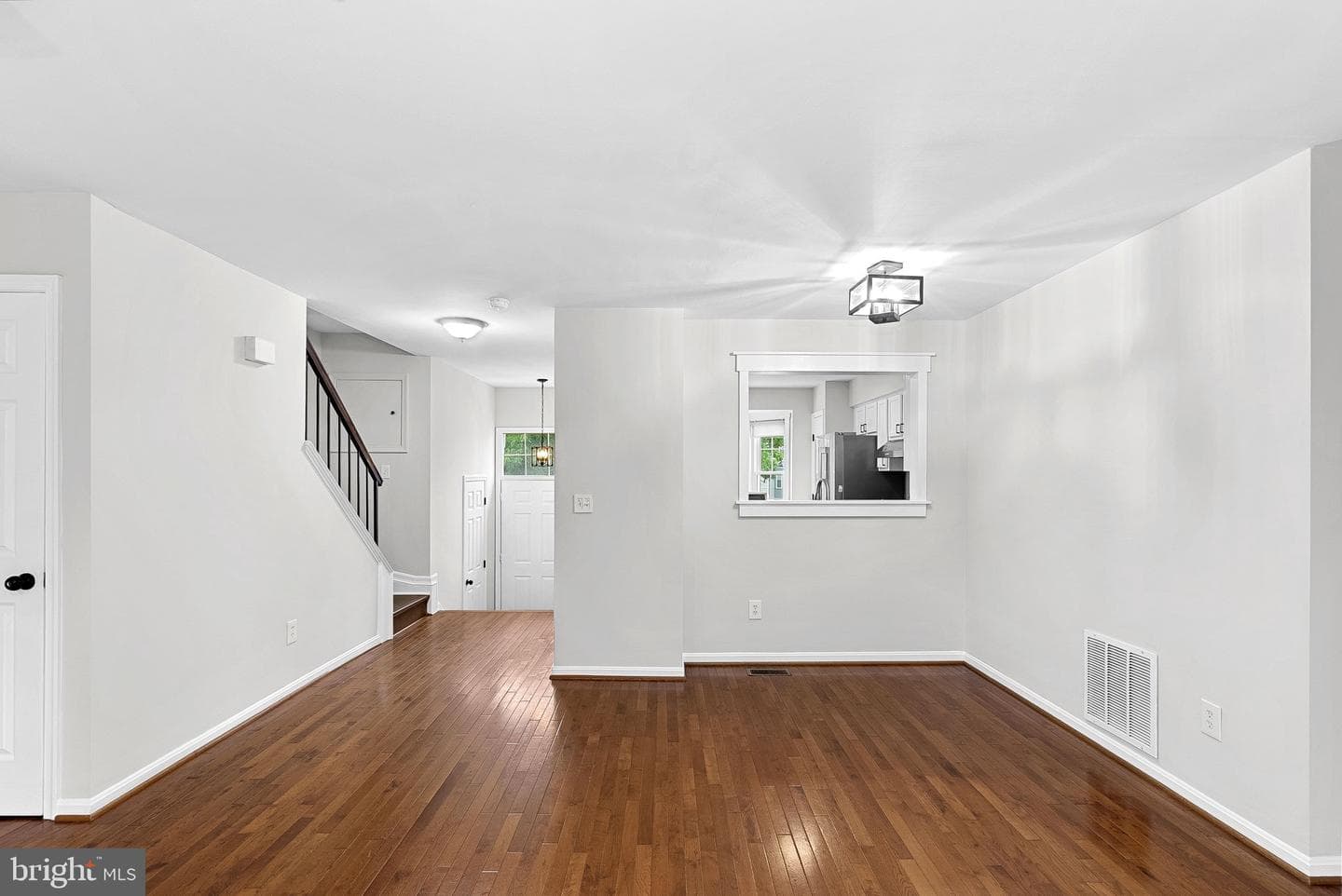 124 Oliver Court photo 16