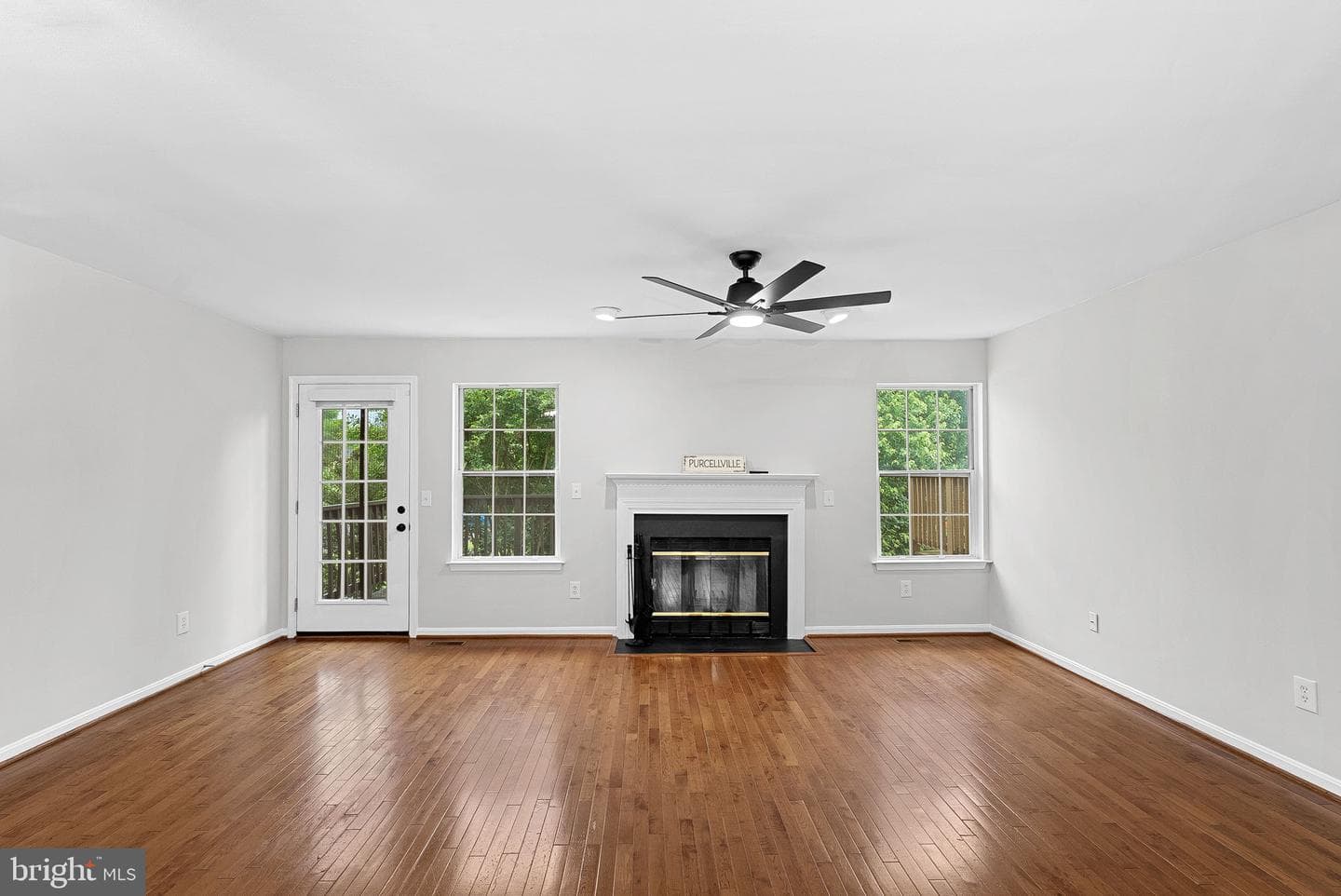 124 Oliver Court photo 24