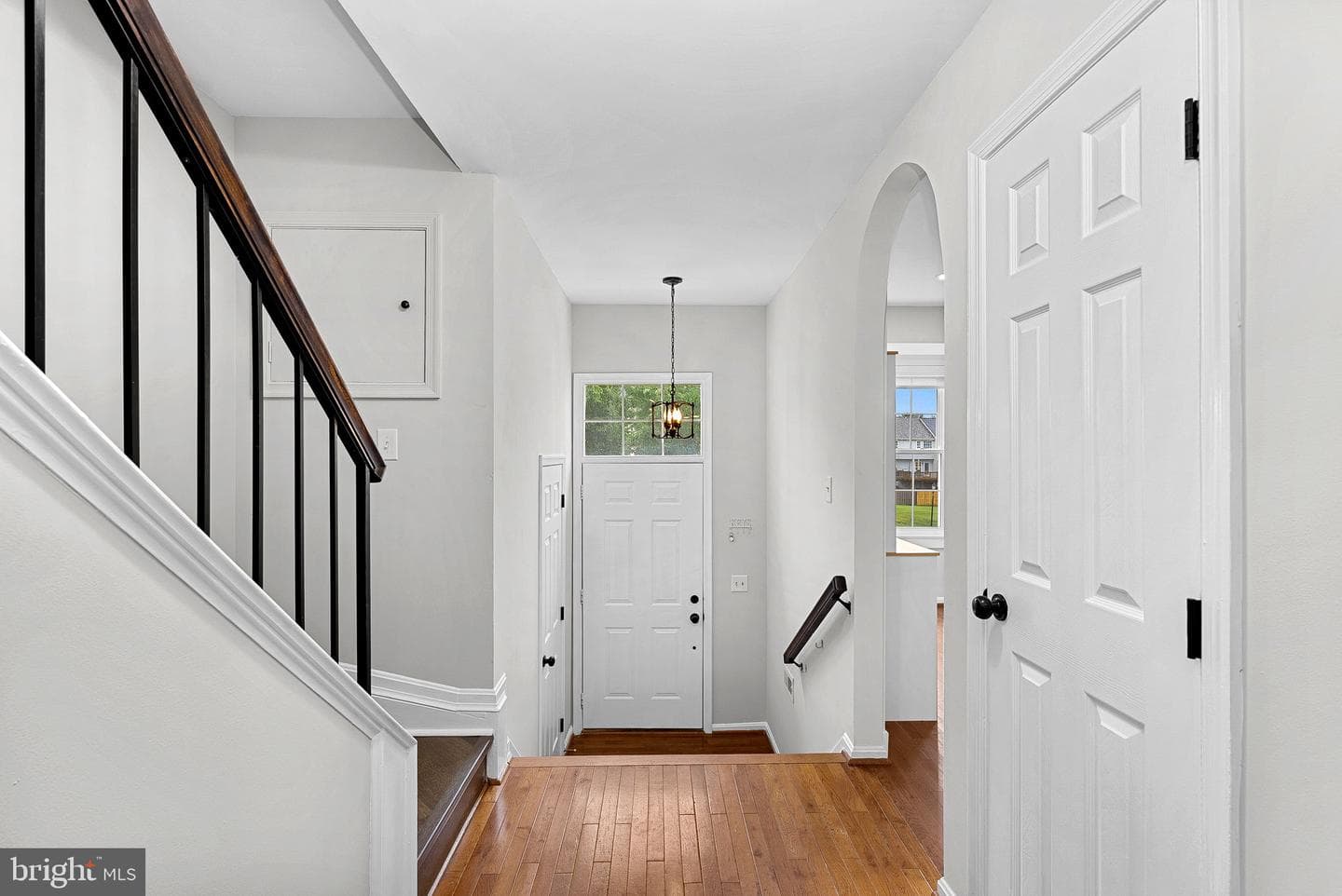 124 Oliver Court photo 6