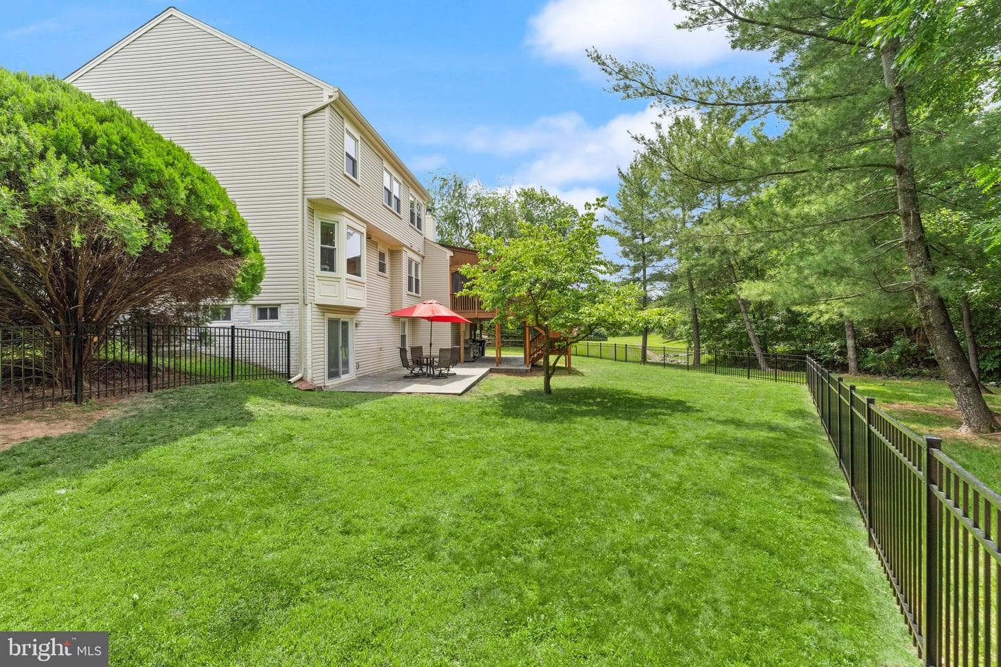 43847 Glenhazel Drive photo 70