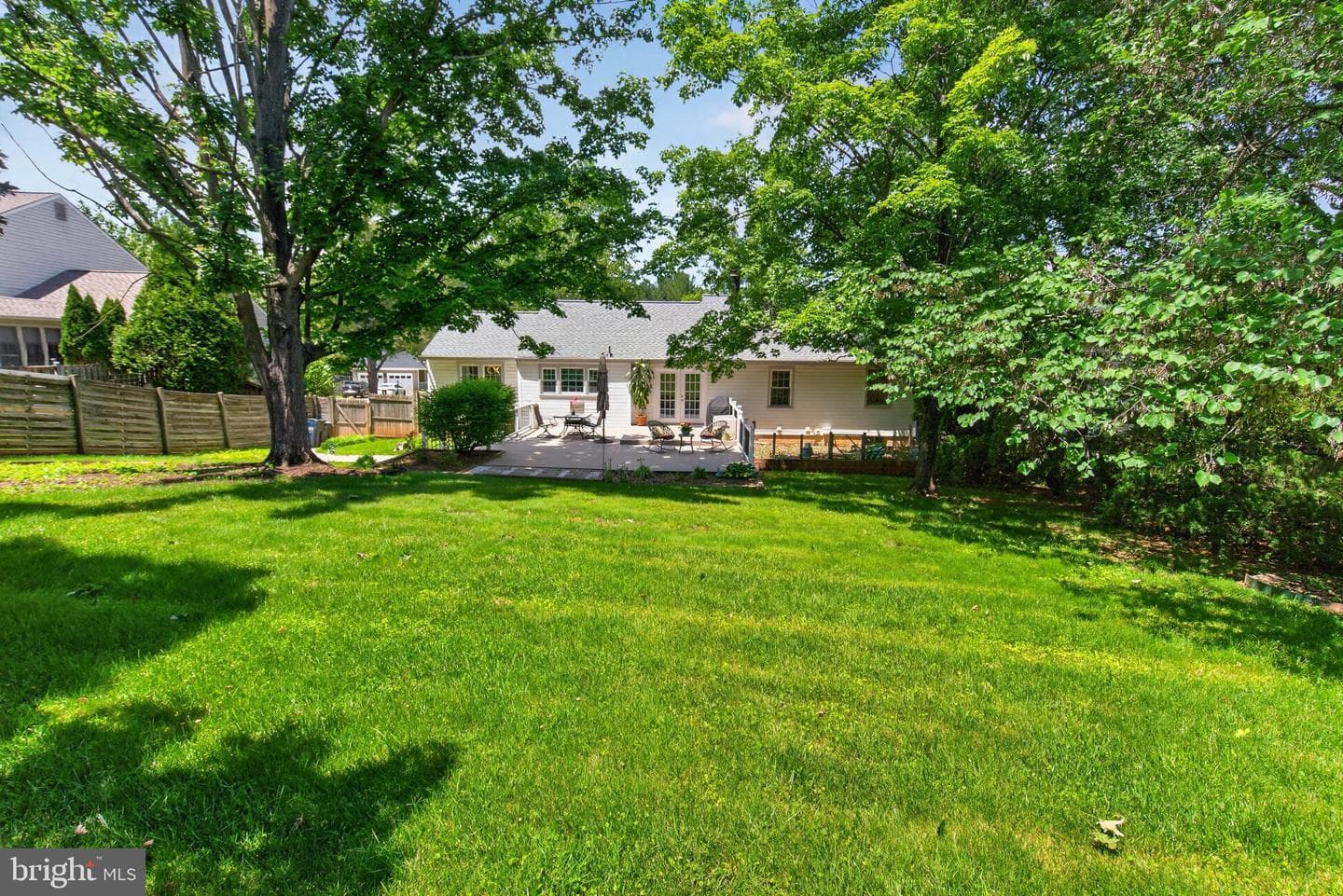 111 Environs Road photo 4