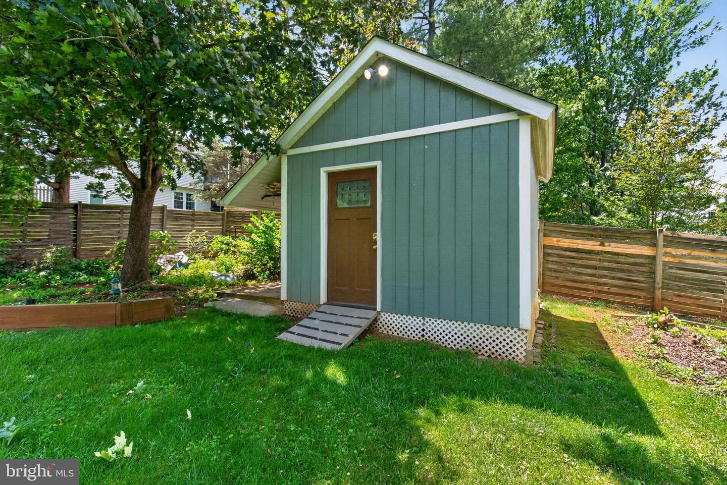 111 Environs Road photo 42