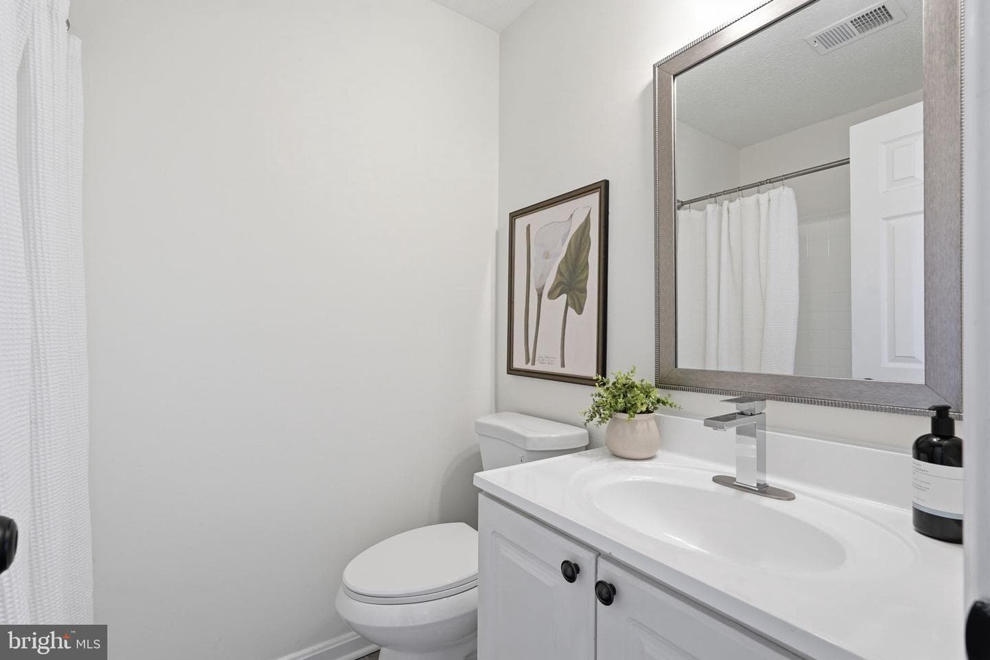 44125 Tippecanoe Terrace photo 21