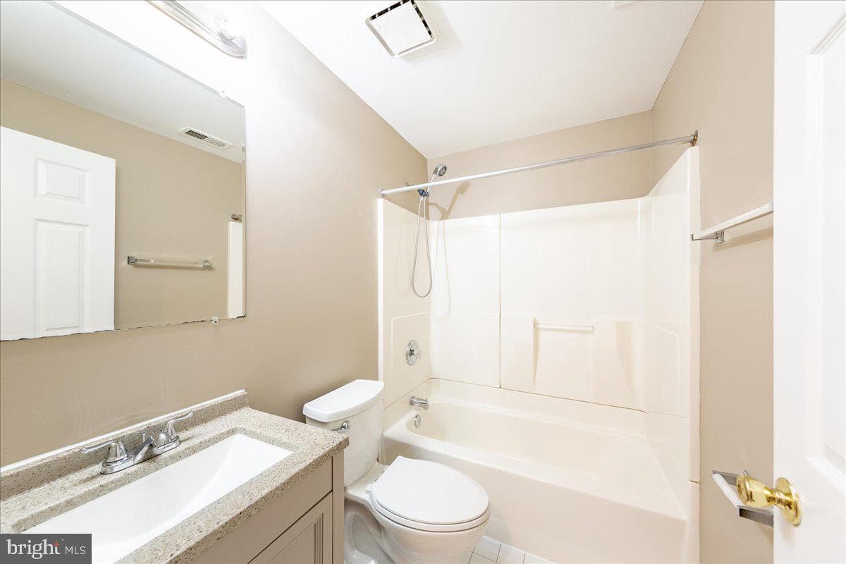 47202 Redbark Pl photo 32