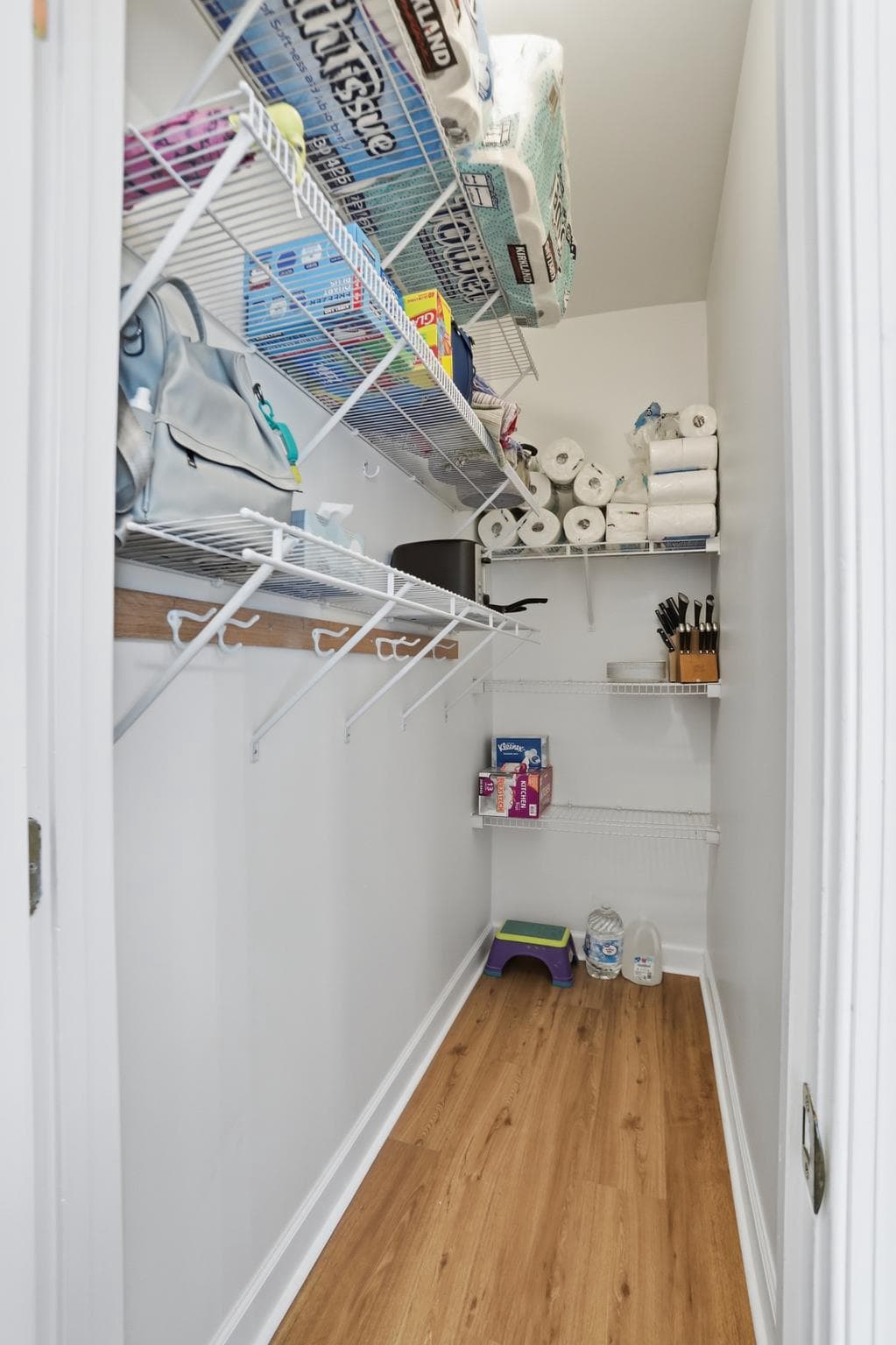 22938 Goldenrod photo 17