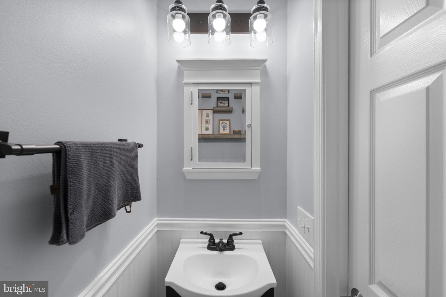 818 Bellview Court NE photo 28