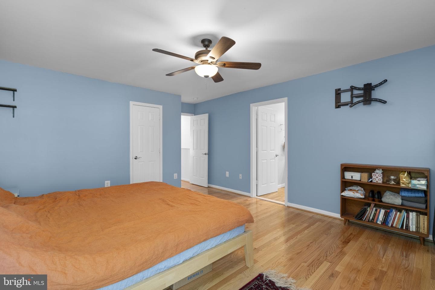 818 Bellview Court NE photo 31