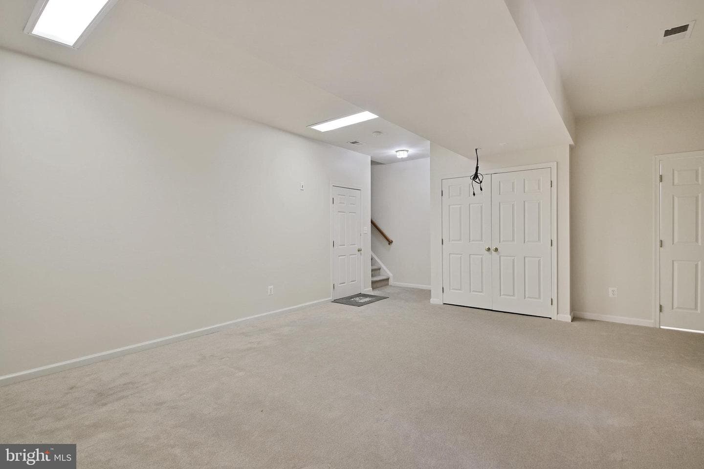 22529 Welborne Manor Square photo 25