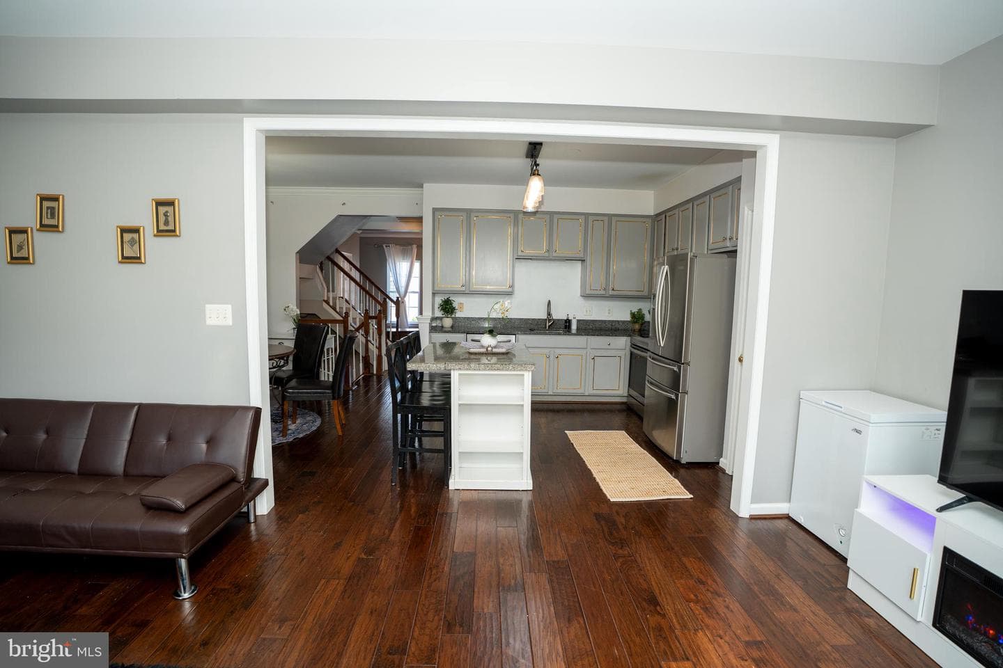 25193 Destination Square photo 15